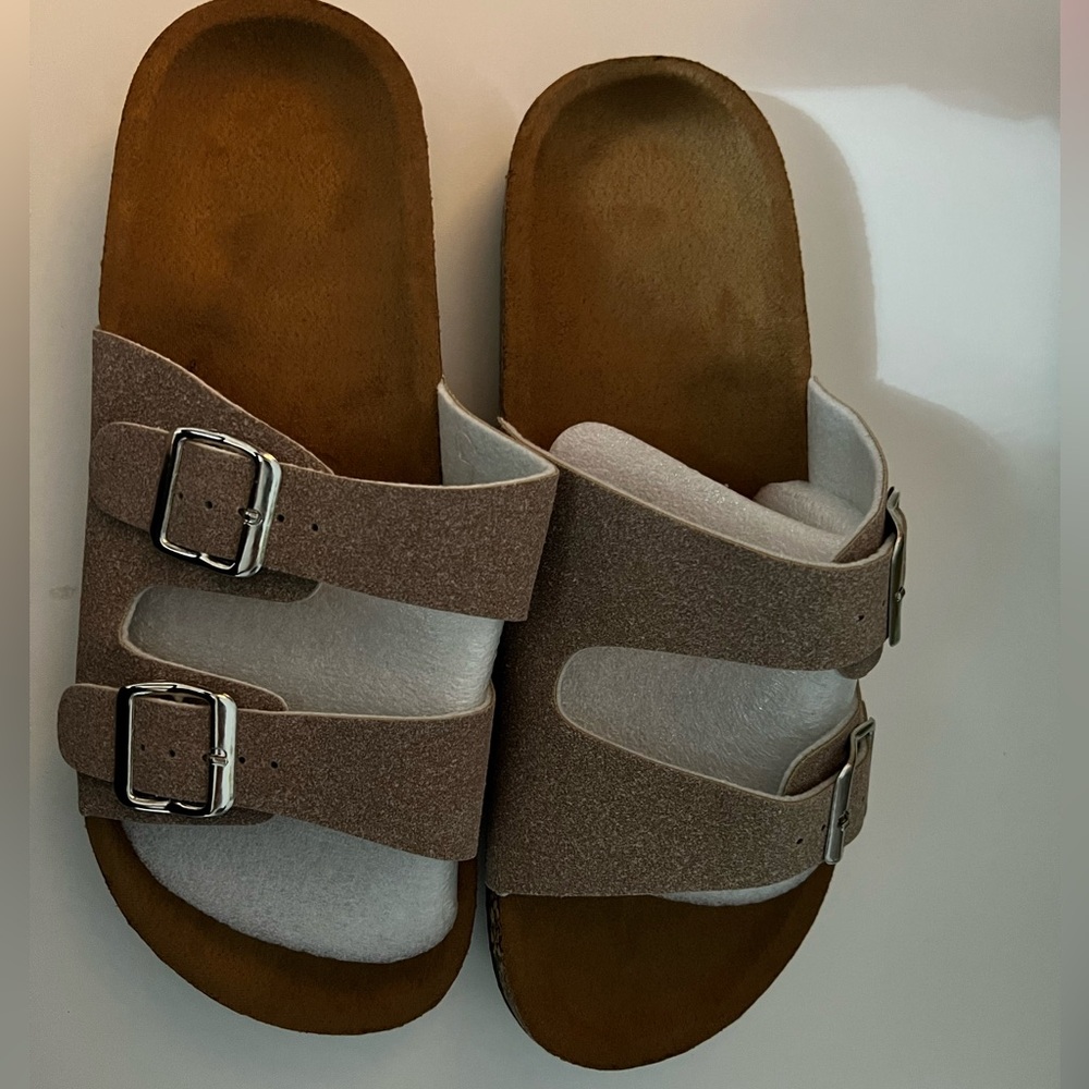 Sandals brand new.